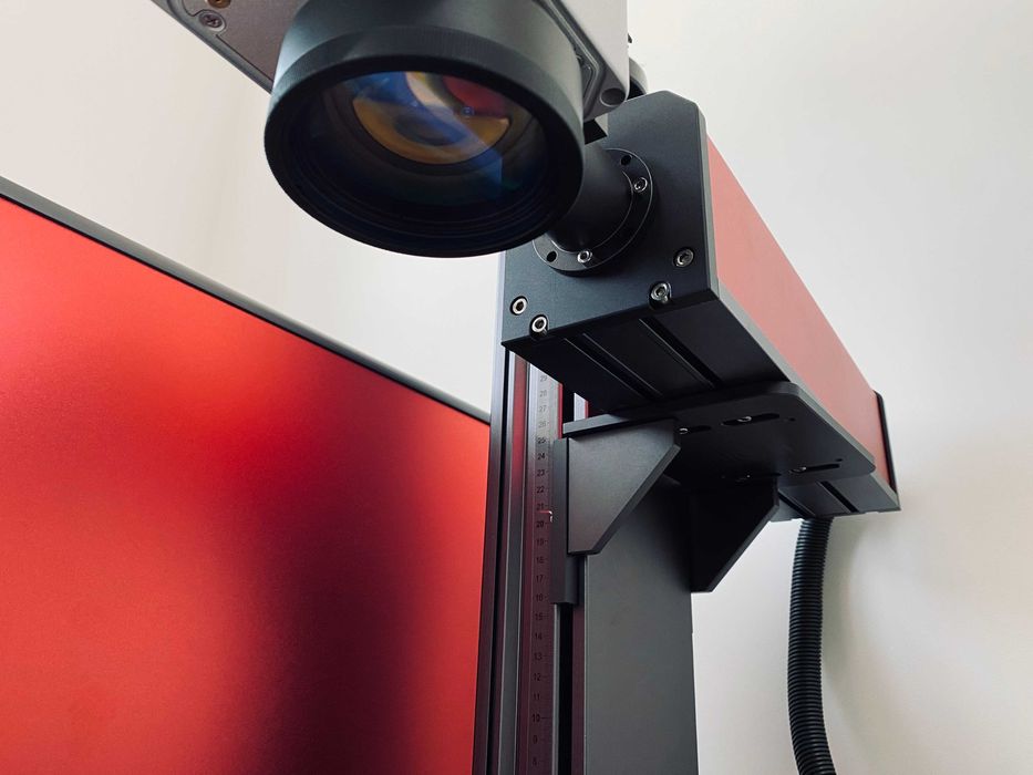 Лазерний маркувальний волоконний станок TR-20 Raycus 20W 110х110