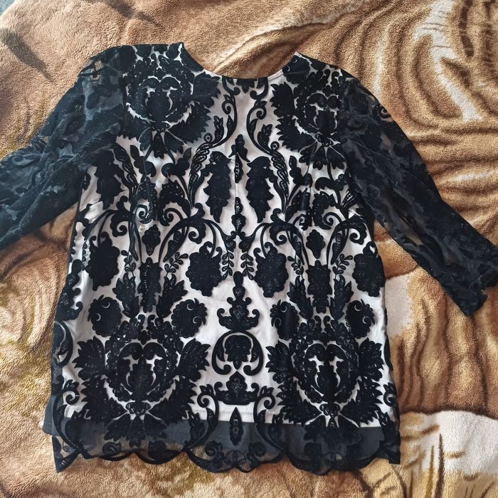 Жіночий одяг святковий