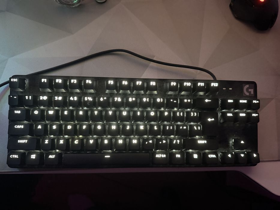 Klawiatura mechaniczna Logitech G413 TKL SE | Stan idealny / jak nowa | 100% sprawna