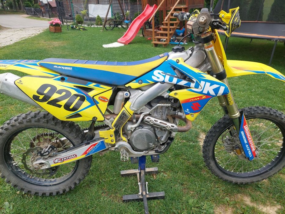Cross Suzuki 2017