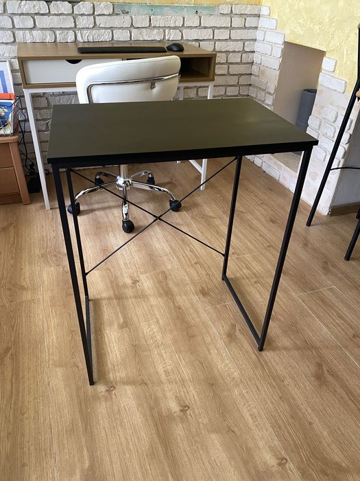 Стіл jysk 60x40 cм