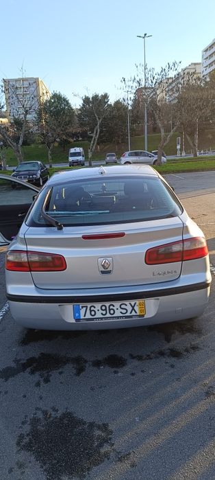 Laguna 2002 completo