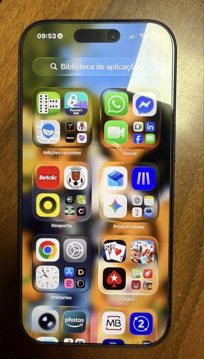 Iphone 17 pro completamente novo