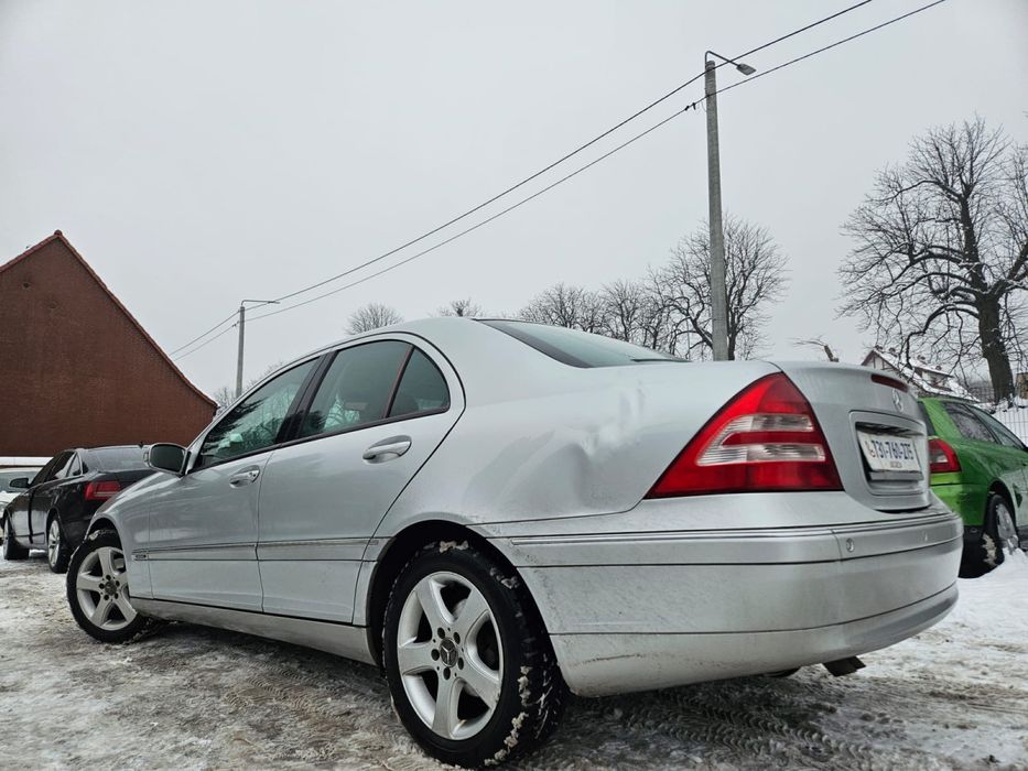 Mercedes C klasa 1.8 benzyna kompresor // autoamt // ladny // zamiana