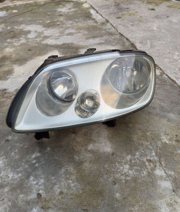 Faróis vw Touran/caddy