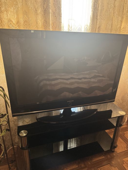 Телевизор Самсунг