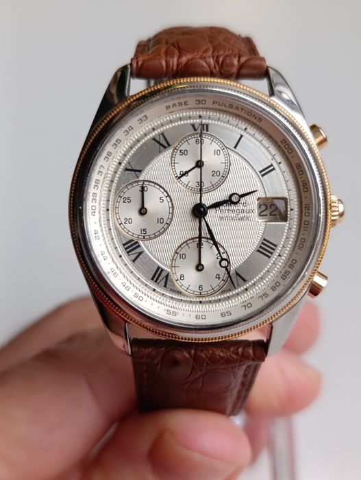 Girard Perregaux  GP 4900 Olimpico