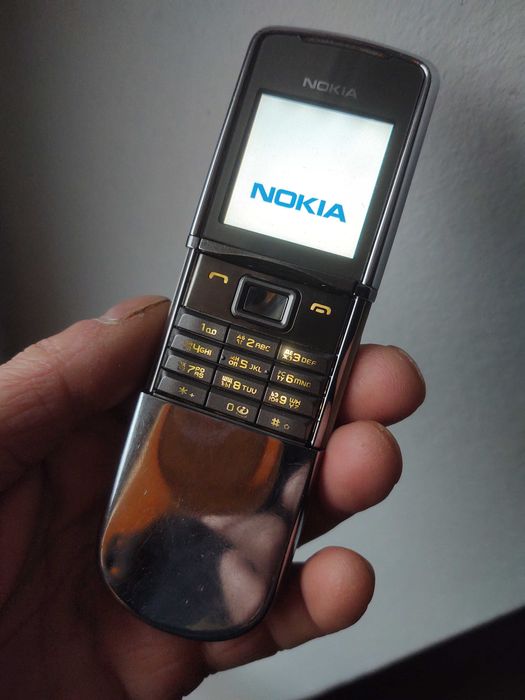 Nokia 8800 sirocco