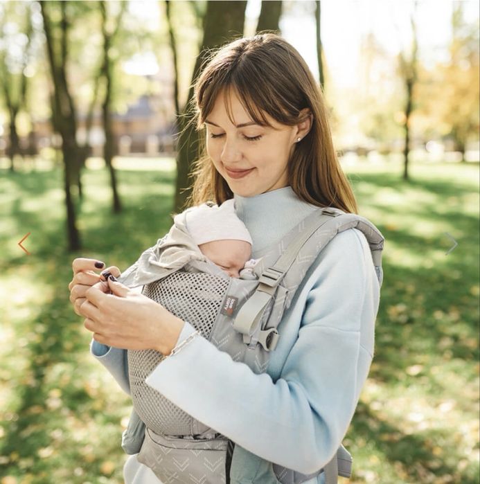 Ерго-рюкзак Love and Carry One з народження