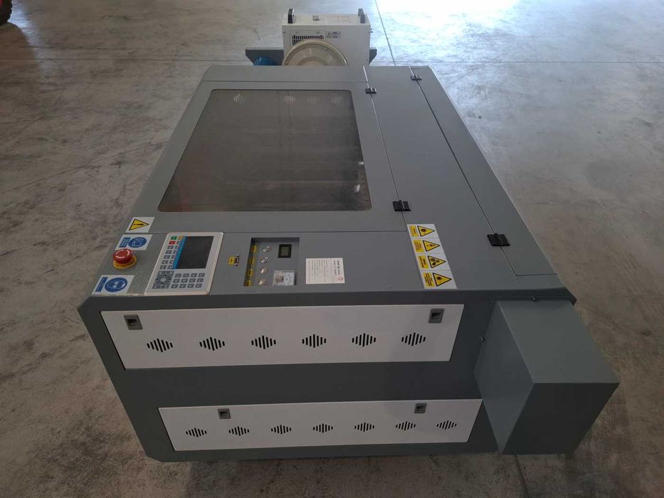 Ploter laserowy CO2 Liaocheng Julong JL-K9060