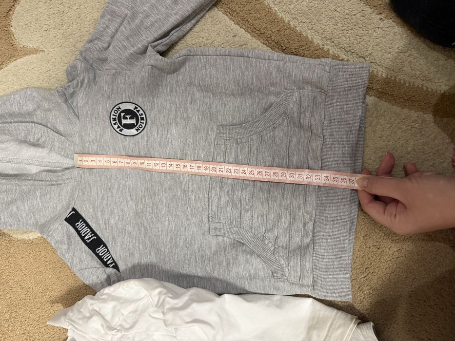 Кофта , гольф  4-5 р