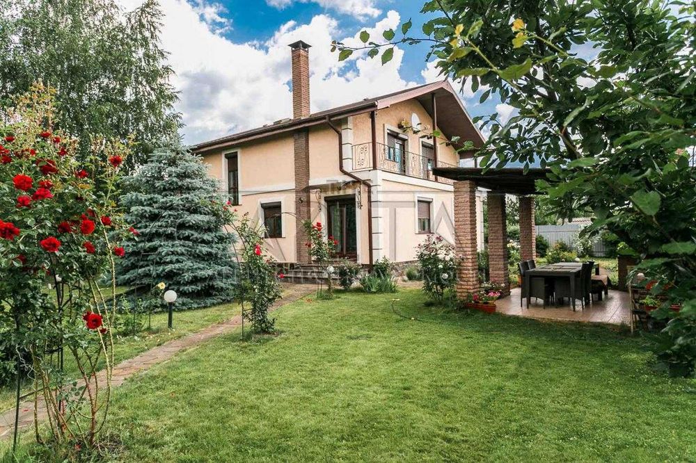 ПРОДАЖ затишного будинку 240м2 з ділянкою 14 соток з ландшафтним дизайном Лазня Басейн Плахтянка