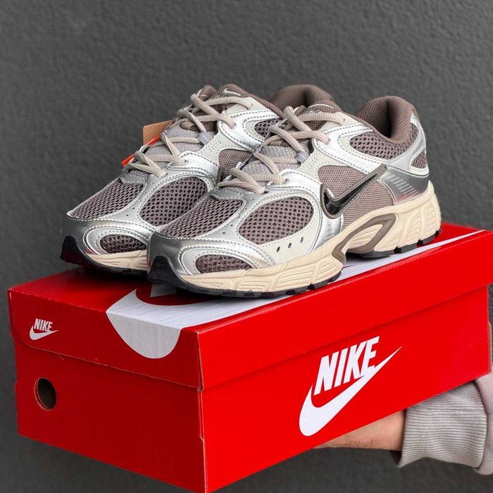 Кроссовки Nike Nike V5 RNR, кросівки найк
