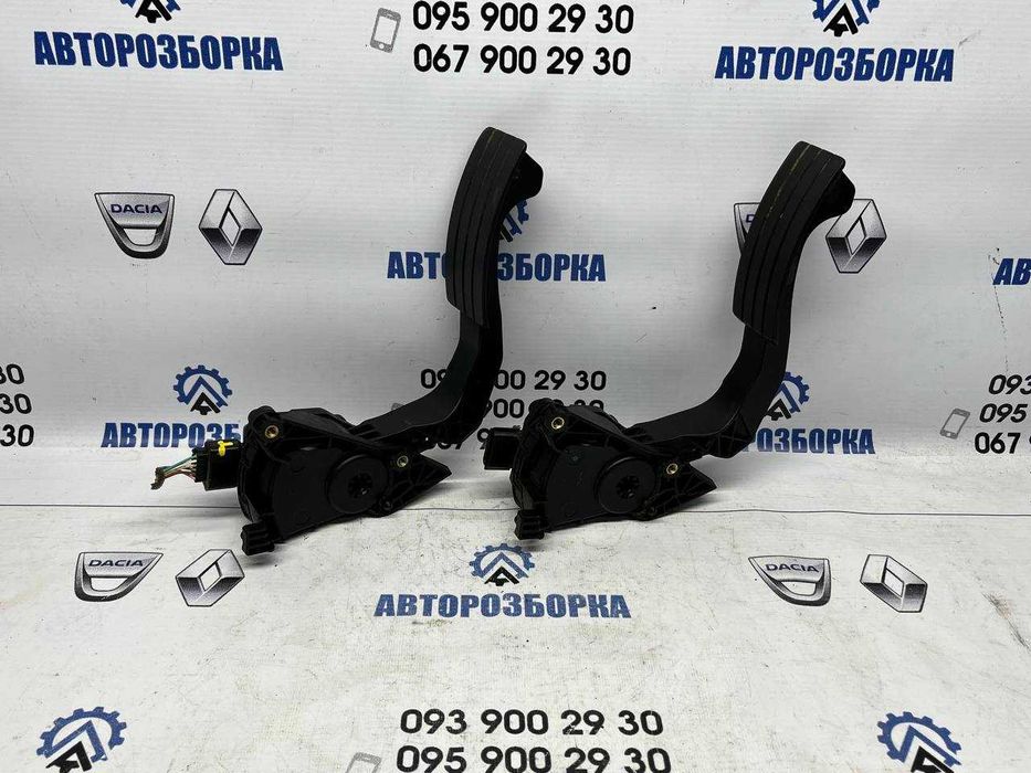 Педаль газа Dacia Logan 2 Sandero 2 (2013-2020)