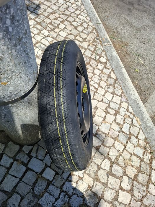 BMW Pneu suplente Continental 125/90 R15
