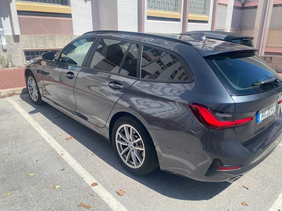 BMW 330e Touring — photo 2