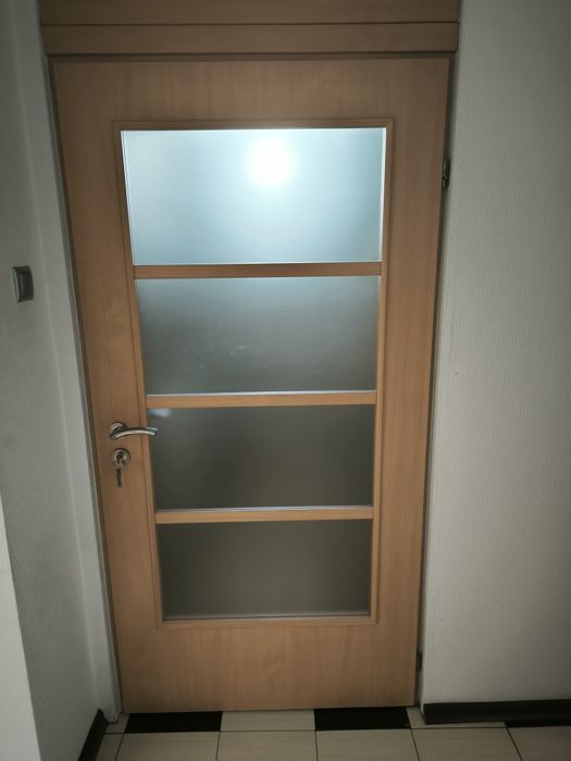 Sprzedam drzwi pokojowe lewe