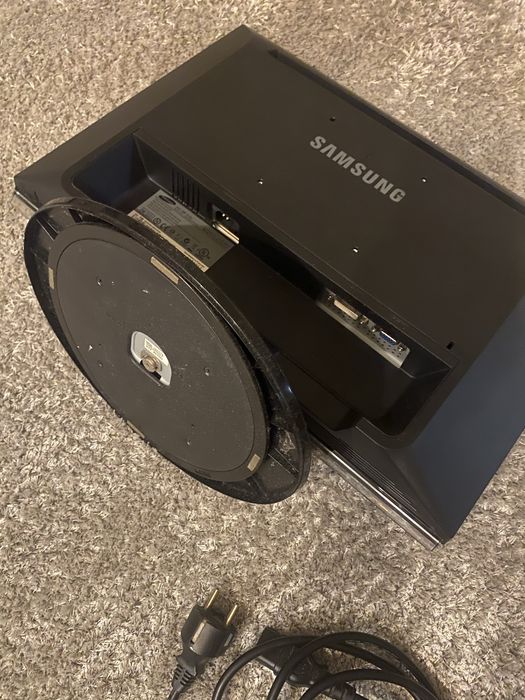 Monitor plano Samsung64564419982466122