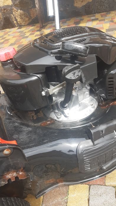 Продам газонокосілку  польського виробництва