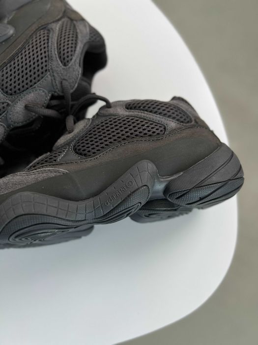 Мужские черные кроссовки Adidas Yeezy 500 Black изи йизи ob366