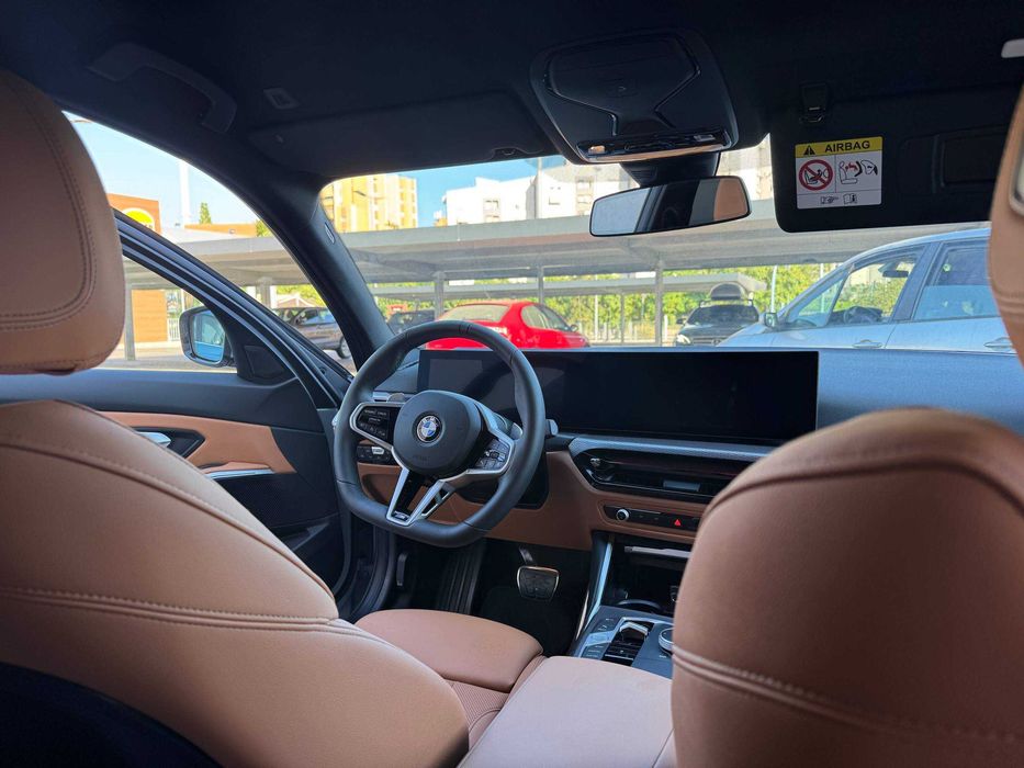Автомобіль BMW 3 Series  320І  2025