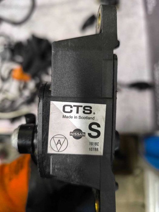 Педаль газу акселератор Nissan Qashqai J10 J10+2