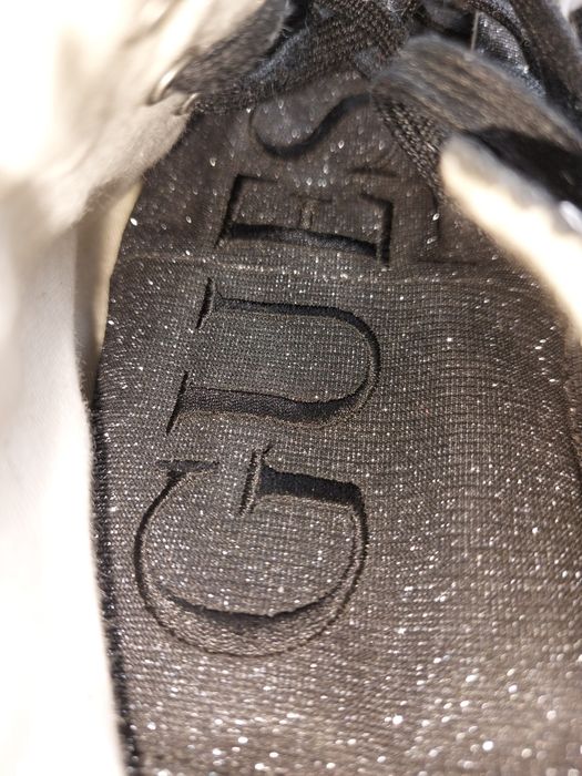 Кеди GUESS (оригінал) 40 р
