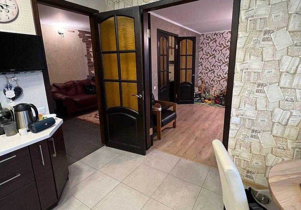 Продам 3 комн. квартиру Кирпичный дом Сертификат низ Рабочей Кедрина NK