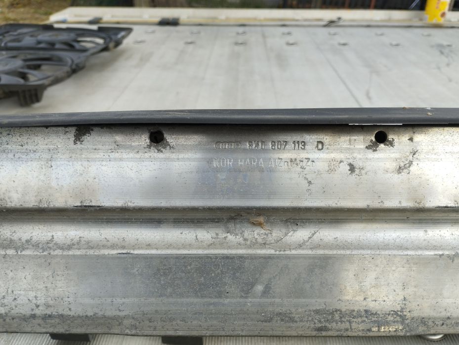 Belka zderzaka przedniego Audi A5 przed Lift 8K0.807.113.D