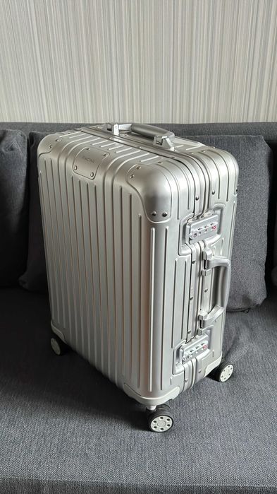 Walizka kabinowa Rimowa