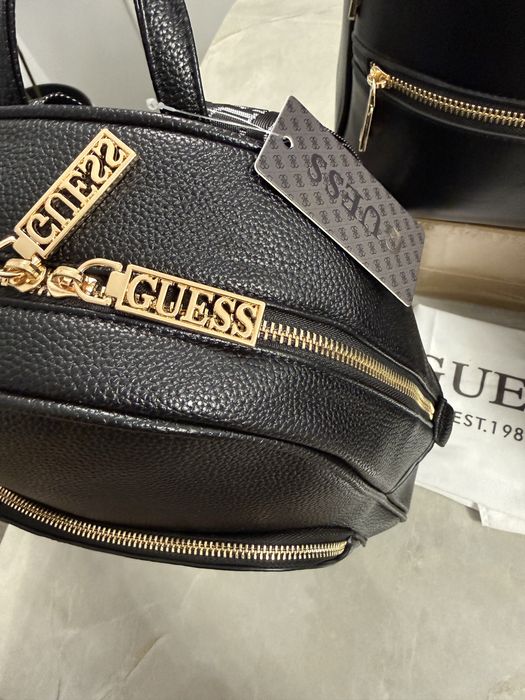 Рюкзак Guess рюкзак