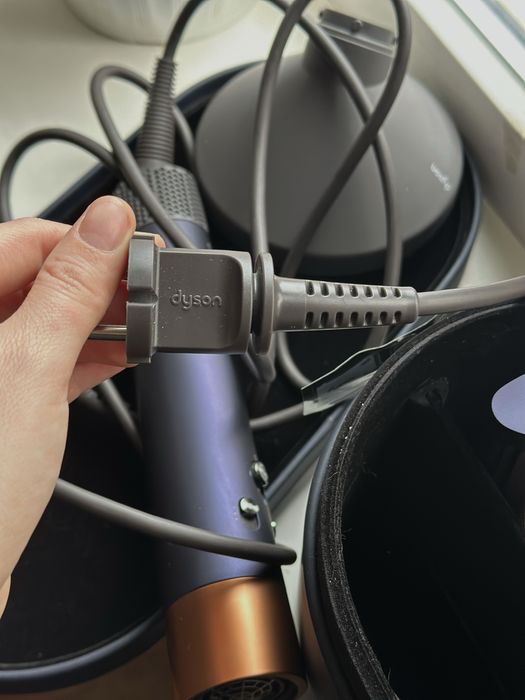 Стайлер Дайсон HS05