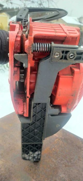 Бензопила Oleo Mac 937