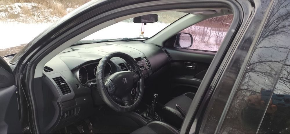 Пежо 4007 2.2 дизель 4*4