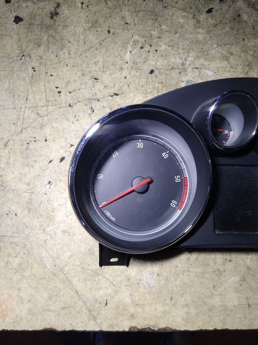 Licznik 2.0cdti opel Insignia A oryginał Europa