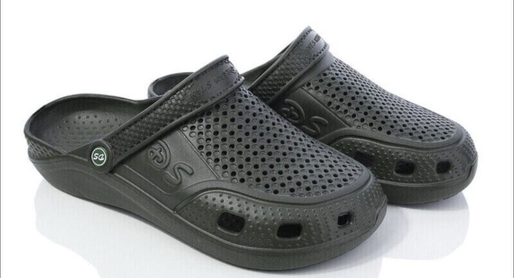 Чоловічі крокси чорні