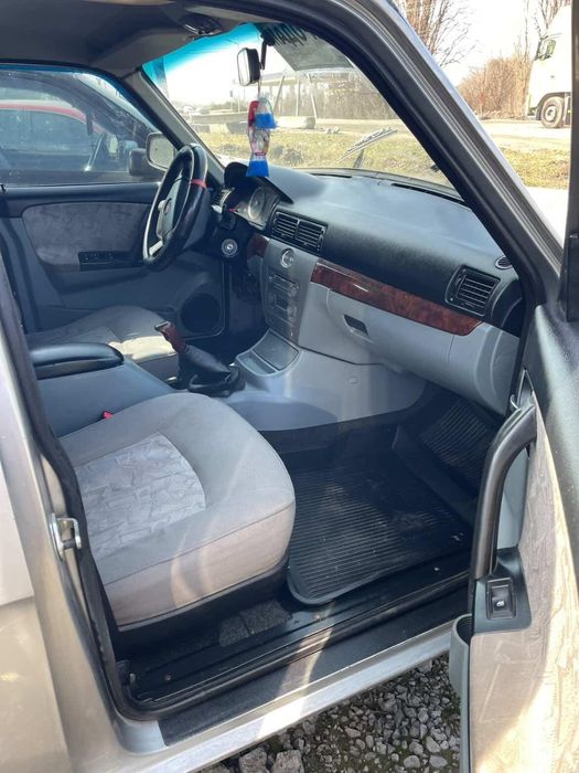 Продам Волгу 31105 2009 года