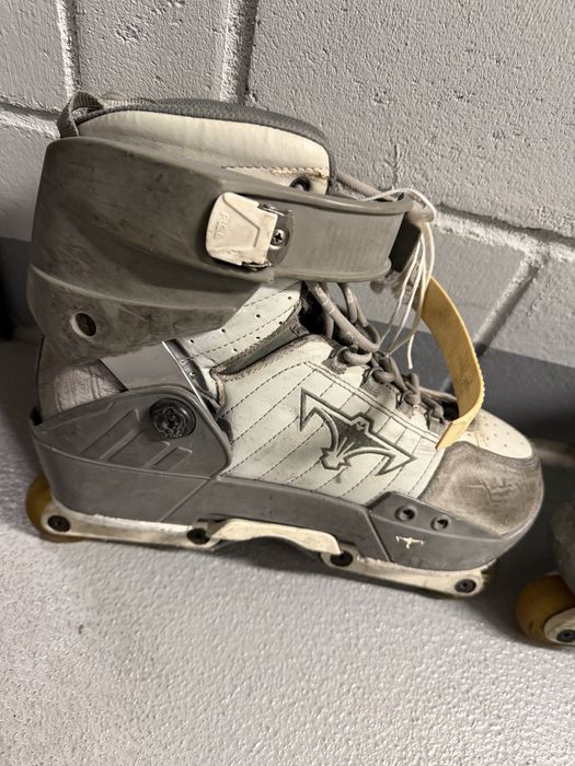 Rolki USD Legacy Venom / agresywne, inline