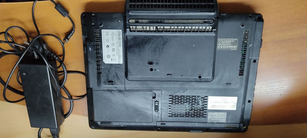 Ноутбук ASUS C90S на запчасти