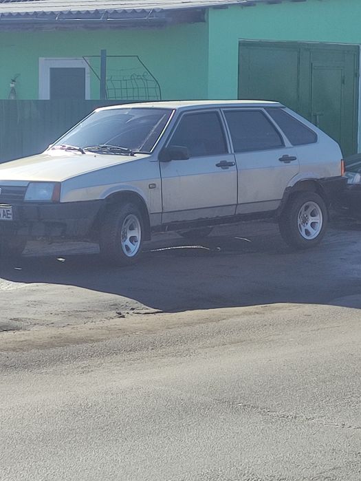 Девятка  самалет