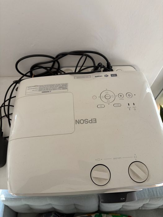 Rzutnik Epson TW7000 4K