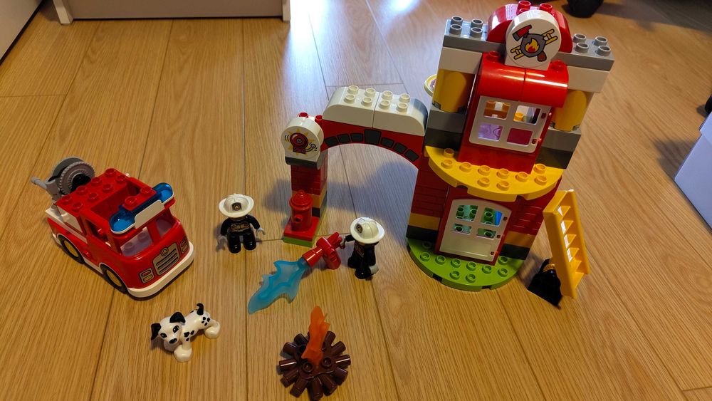 Lego Duplo Quartel dos Bombeiros (10903)