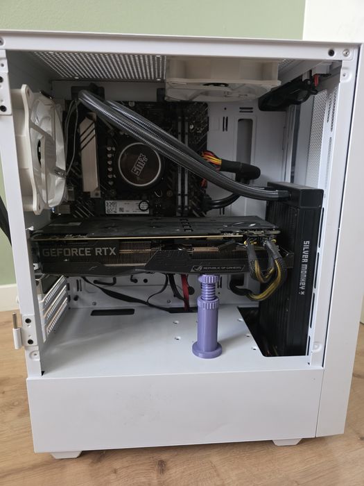 Komputer stacjonarny mini atx