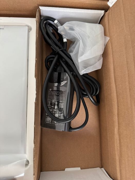 NOWY laptop HP ENVY X360 Convertible i5