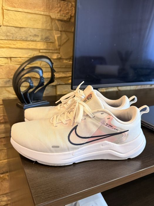 Кросівки білі Nike 41р/26,5 см