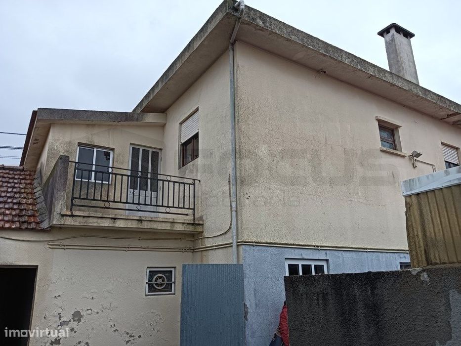 Prédio / moradia com 3 frações- Investimento - Gafanha da Nazaré