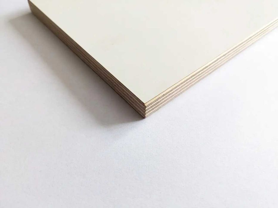 Фанера марки ФСФ (підвищена водостійкість) ламінована, кольорова