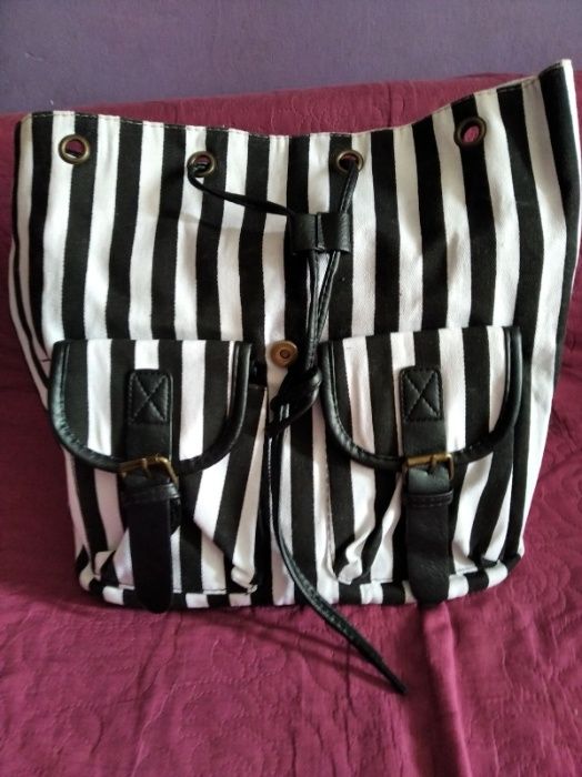 Plecak damski czarno-biały nowy