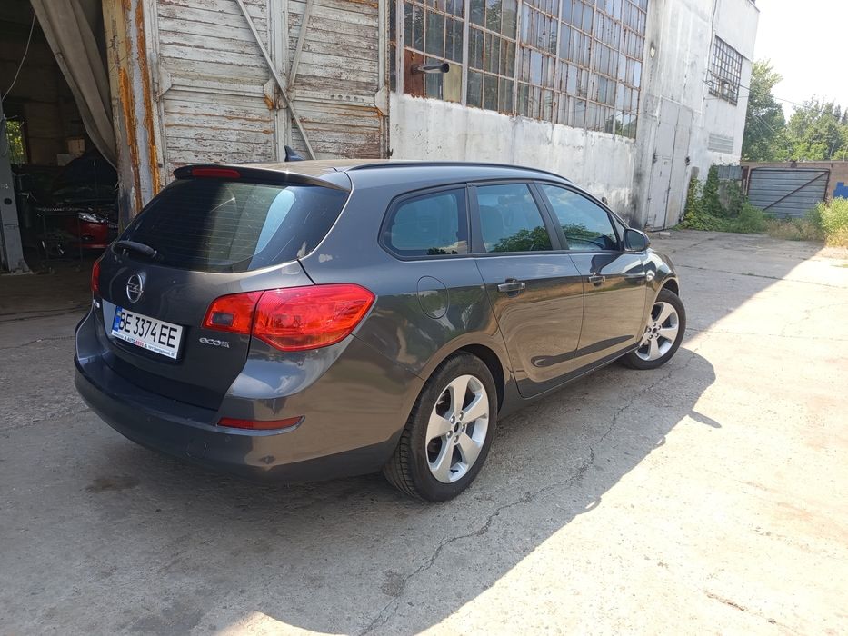 Продається Опель Астра J ASTRA J