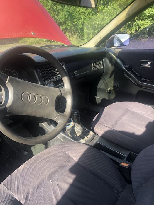 Audi 80 b3 1.8 бензин